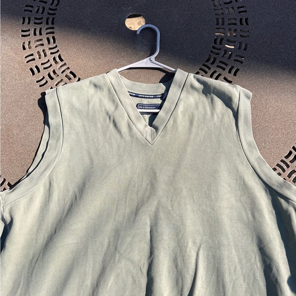 Steve Stricker Sweater Vest - Picture 5 of 5